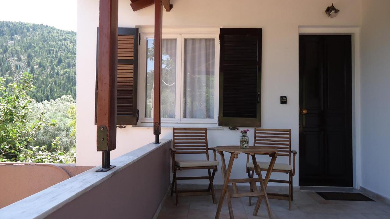 Ferienwohnung House Of Garden Dragano Exterior foto